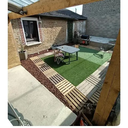 Chez Anna アパート *